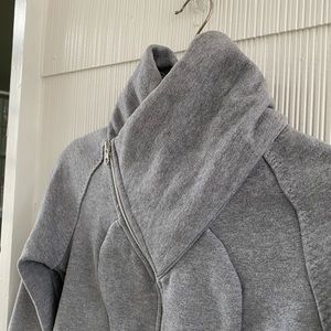 Lululemon Gray Zip Jacket 2